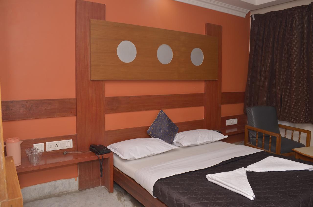 دينديجول Hotel Sky Park المظهر الخارجي الصورة